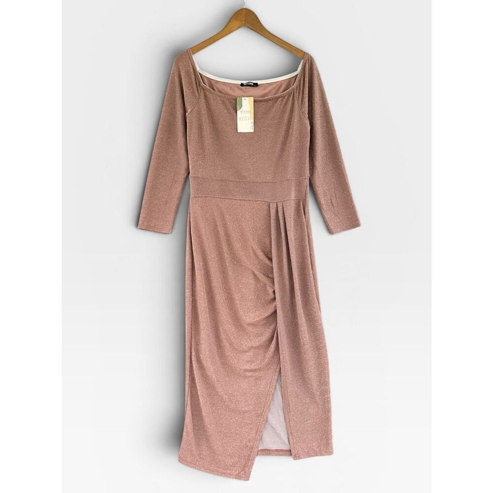 🎉5 for $45🎉 NWT BTFBM dress size M rosegold